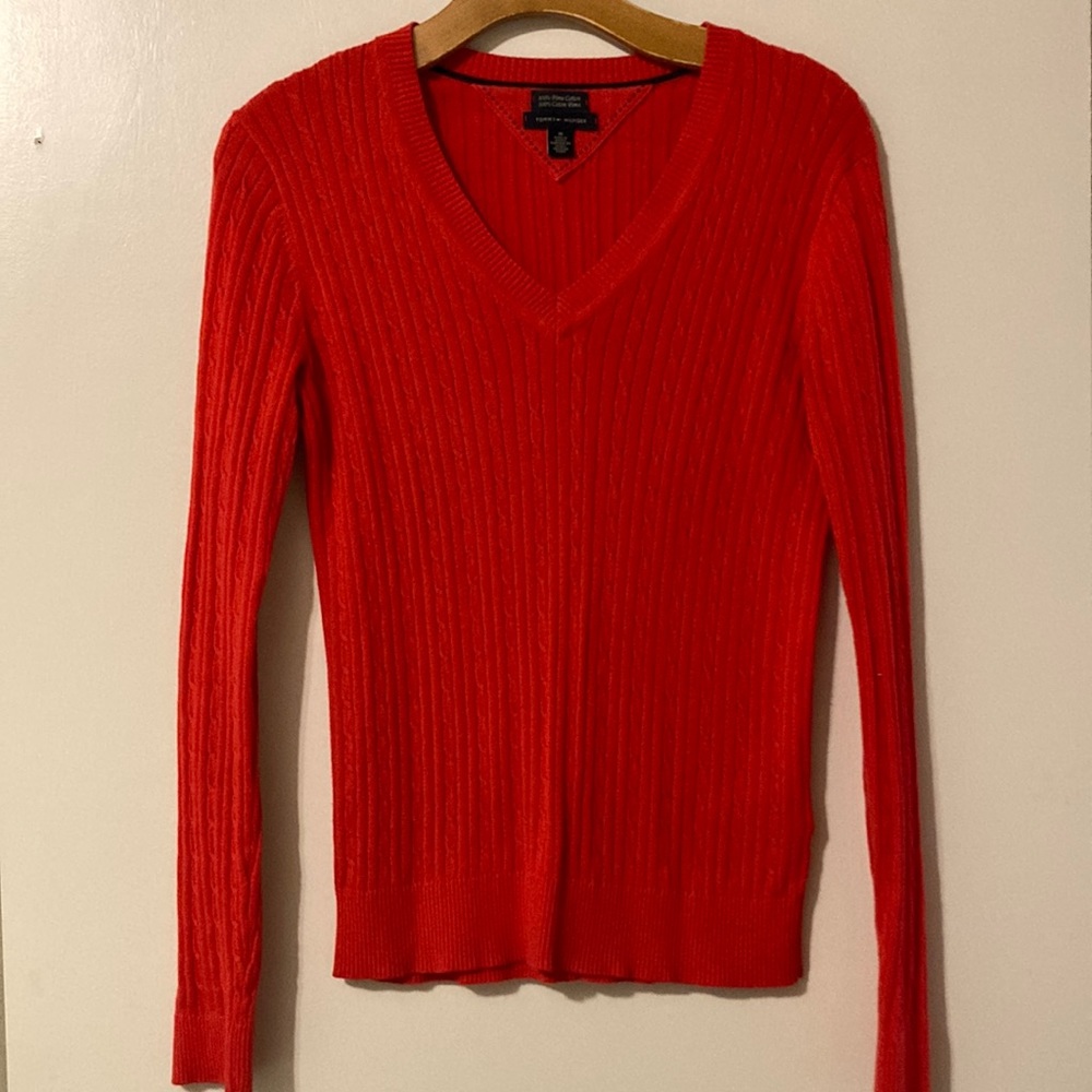 100% cotton lightweight sweater.